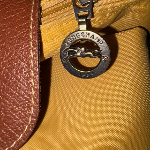 Long champ Yellow Tote Bag - Picture 7 of 10